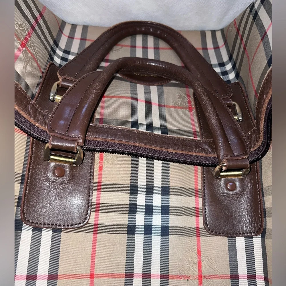 Burberry Novacek Travel Duffel Bag - Picture 12 of 13